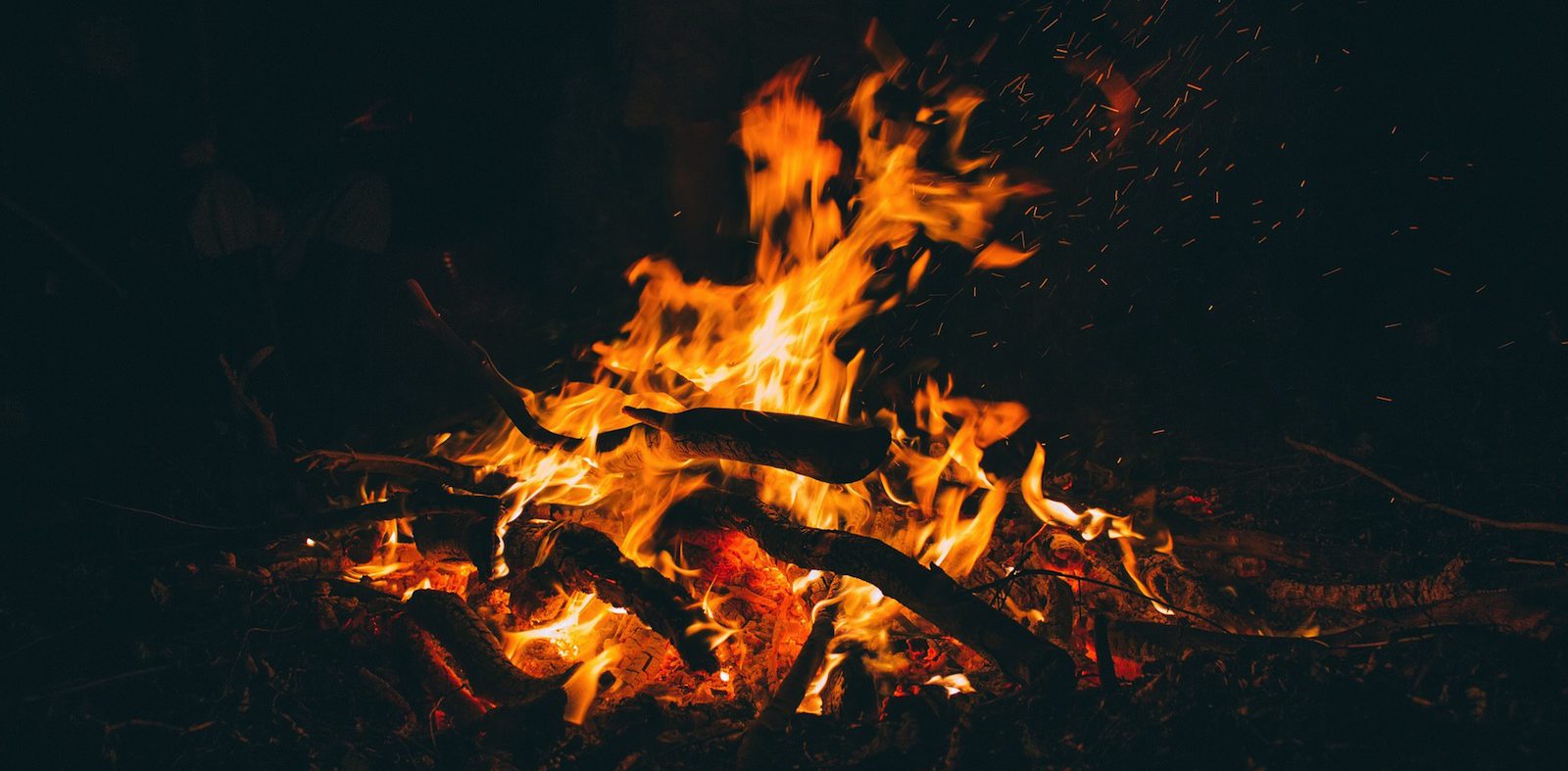 How to enjoy a bonfire safely
