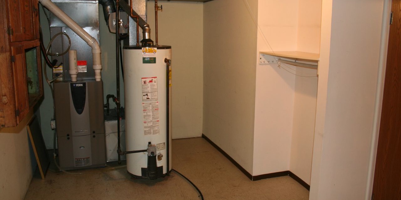 What to do when your water heater bursts